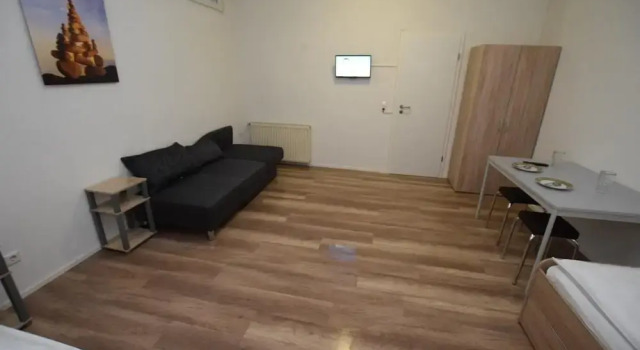 AB Apartment 20