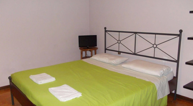 Big Brother Bed & Rooms, Prenota Bed & breakfast Treviso 