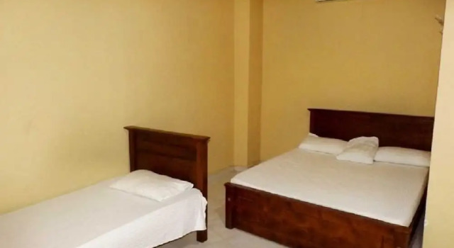 Omega Hotel & Motel, Prenota Motel New Bazaar Distretto di Colombo