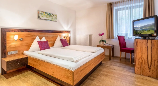 Двухместный номер Comfort Hotel Badhaus