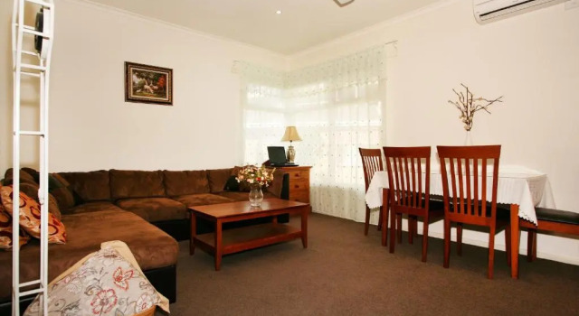 Коттедж Lisson Holiday Rental