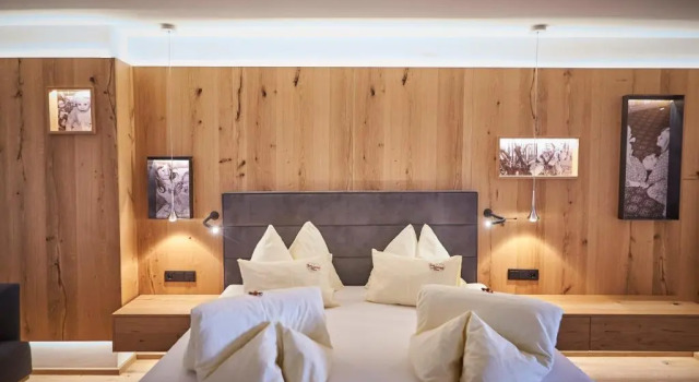 Люкс Deluxe Bauernhof Hotel Oberschwarzach