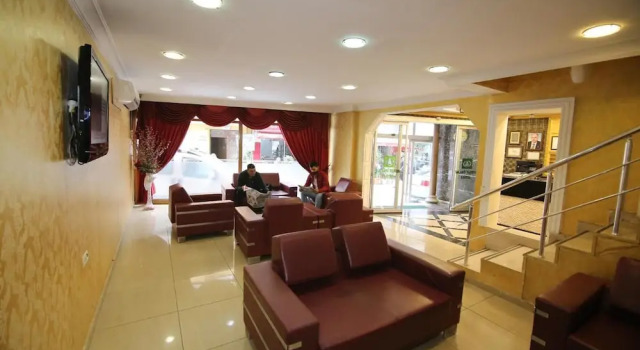 Aykut Palace Otel