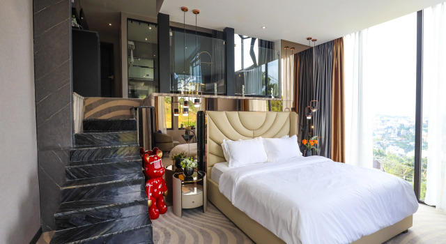 Люкс New Century Dalat Hotel
