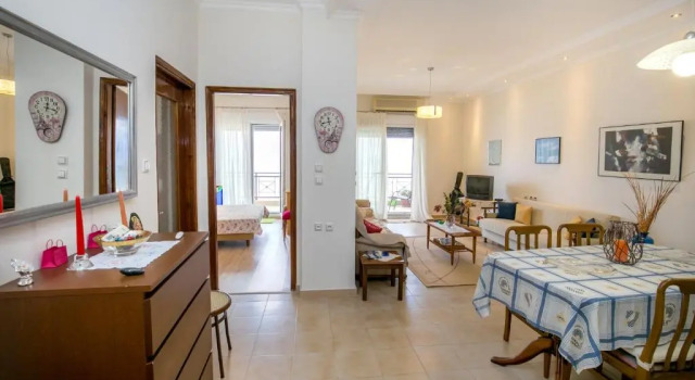 Kallisti Apartment