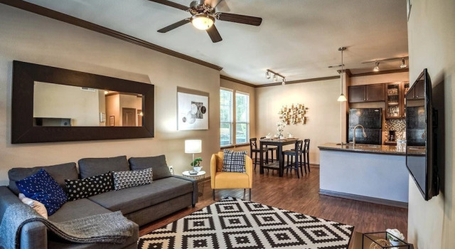 Dog-Friendly Woodlands Townhouse Near Market St.