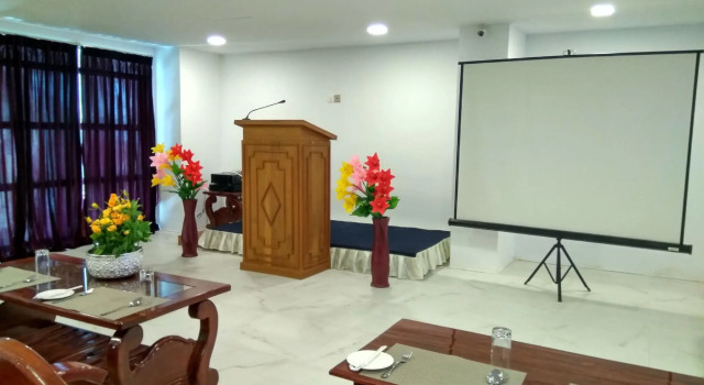 Hotel Ba Thaung, Book Hotel Monywa Sagaing Region