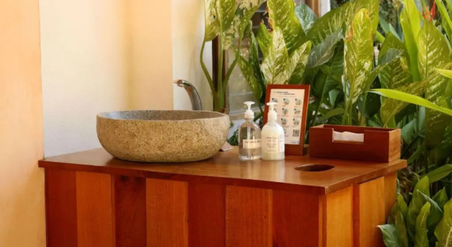 Capitán Suizo Beachfront Boutique Hotel