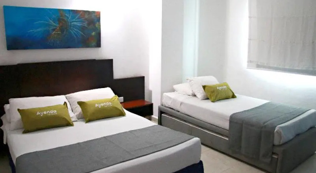 Трёхместный номер Standard с балконом Hotel Oceano