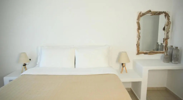 Harmony Hotel, Varaa Hotelli Sarandë Vlorë County