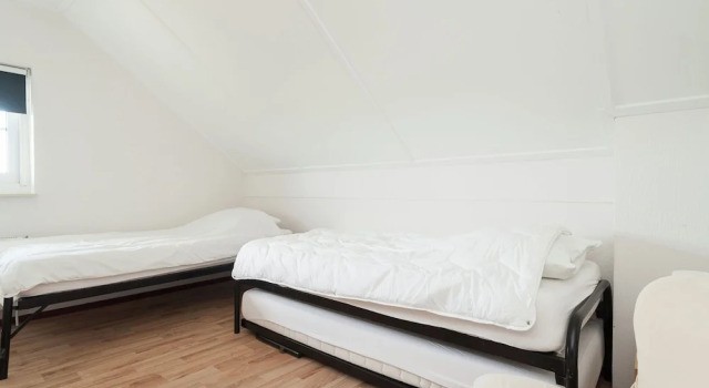 Luxury Villa with Boathouse & Jetty near Stavoren, Rezervovat Vila Chaty v Friesland, Chalupa