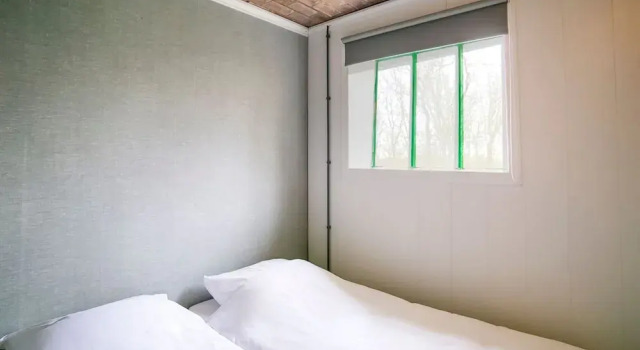 Коттедж Cozy Holiday Home in Sint Maartensvlotbrug With a Garden