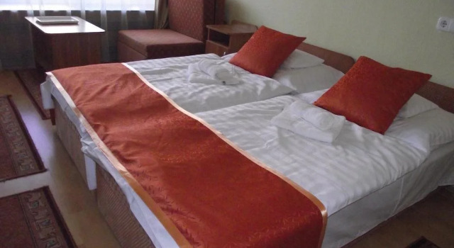 Hotel Három Hattyú