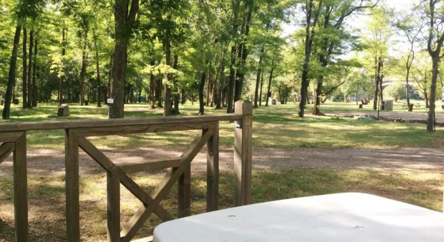 Camping Le Mas Sud Ardèche, Rezervasyon Kamp Alanı Saint-Just Drôme