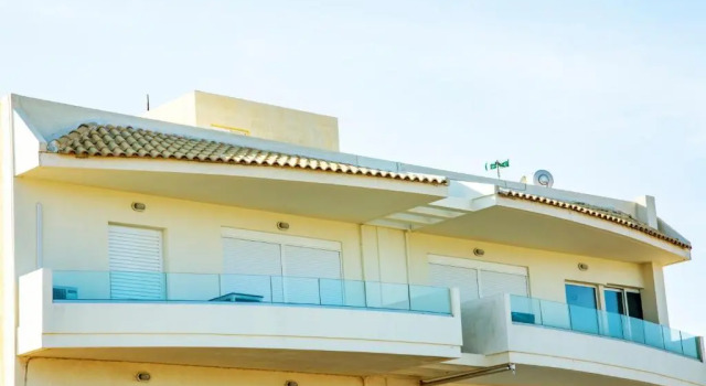 Penthouse " Sonja ", Забронировать Отель Отели Лавреотики с парковкой, Парковка