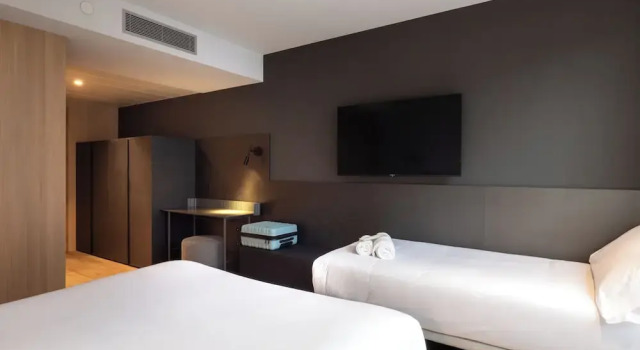 Номер Standard Hotel SB Win 4 Sup