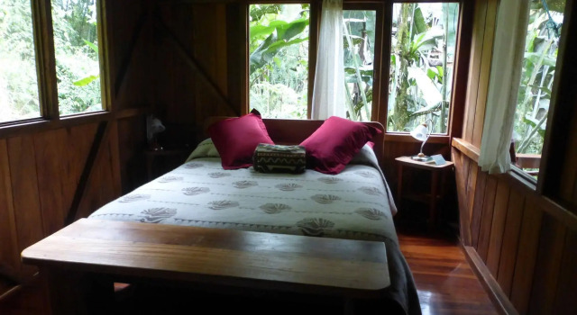 Casa Divina Lodge, Rezerwuj Hotel Hotele w Mindo z parkingiem, Parking