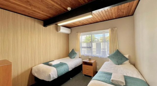Апартаменты с 2 комнатами с балконом Mountain View Motel
