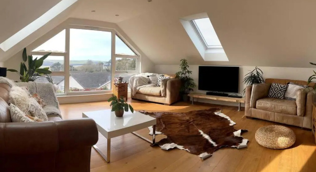Коттедж Stunning 4 Bedroom House with Hot Tub & Epic Outdoor Space