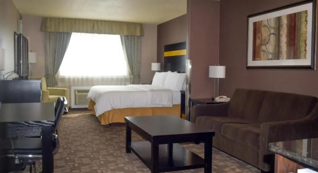 Двухместный люкс c 1 комнатой Best Western Dawson Creek