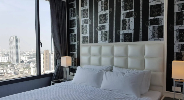 Bangkok Luxury Suites Pyne