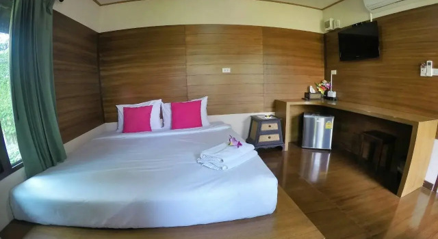Baan Khao Horm Resort, Забронировать Курортный отель Курортные отели Джомтьен-Бич, Курортный отель