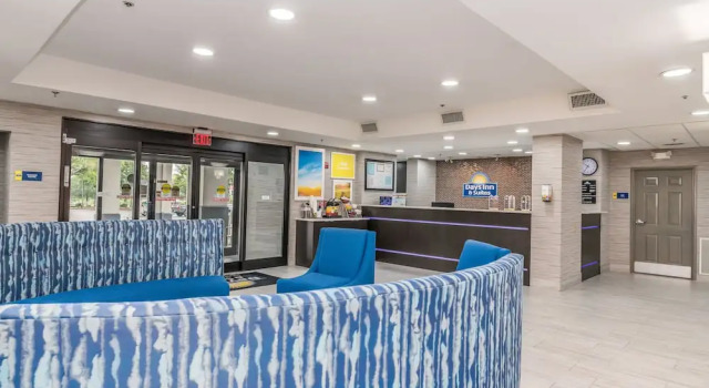 Days Inn & Suites Prattville-Montgomery, Varaa Hotelli Prattville Alabama