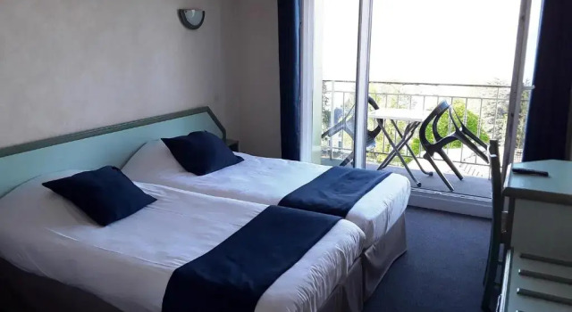 Двухместный номер Standard с видом на озеро Hôtel Evian Express - Terminus