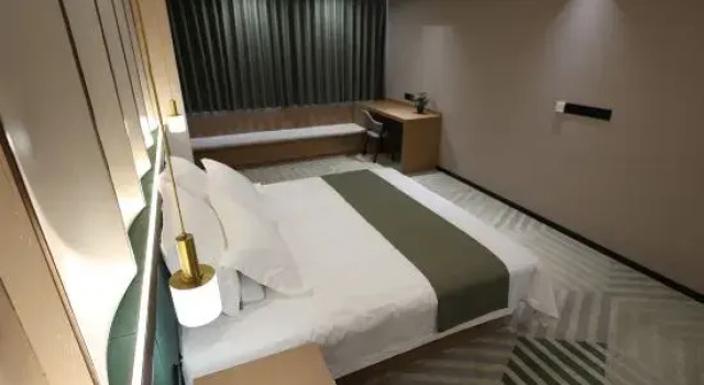 Люкс Deluxe Sanjun Hotel (Dawan North Road)