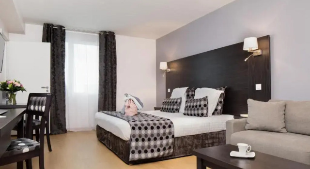 Семейный номер Standard Seven Urban Suites Nantes Centre