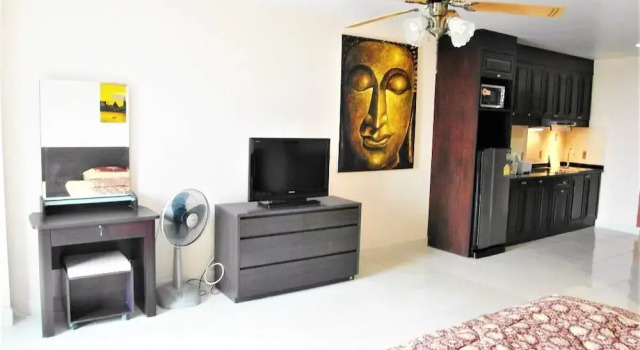 Spacious Studio View Talay 2