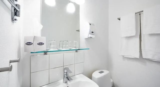 Трёхместный номер Hotell Västerås