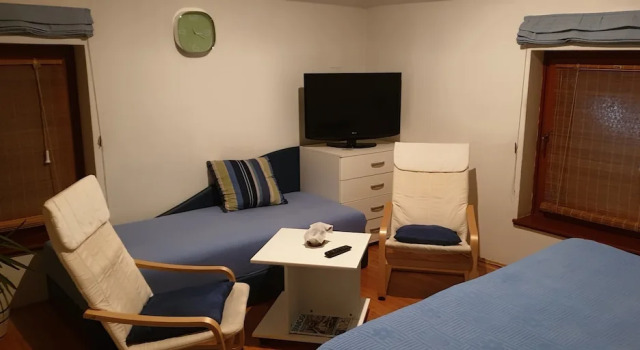 Lovely 5-bed Apartmen in Vrnjačka Banja, Buchen Sie Ferienwohnung Vrnjačka Banja Zentralserbien