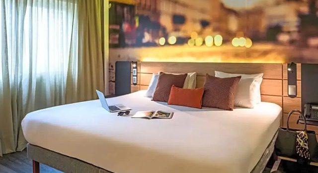 Полулюкс Novotel Curitiba Batel