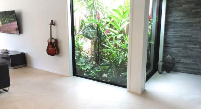 Вилла с 3 комнатами Pacific Palms Luxury Villa