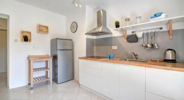 Апартаменты Centar White Apartment