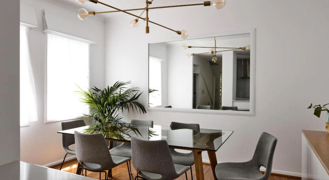 Stylish Townhouse in Melbournes Playground, Забронировать Отель Мельбурн Melbourne Region, рядом с Prahran Station