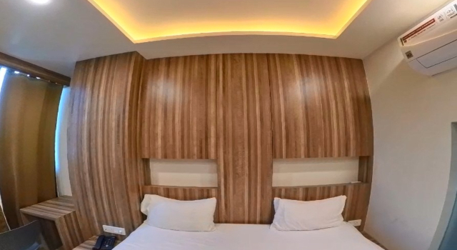 Люкс Hotel Prago by Green Deer Varanasi