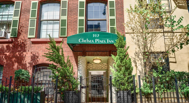 Chelsea Pines Inn
