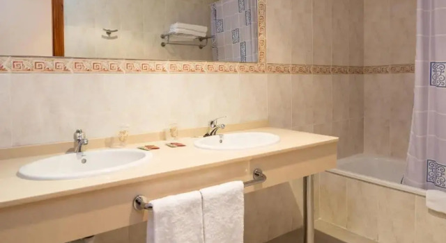 Семейный номер Standard Mare Estepona Hotel