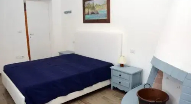 Apartments Villa Corrias, Забронировать Апартаменты/квартира Отели Орозеи с парковкой, рядом с Пляж Кала Джинепро, Парковка