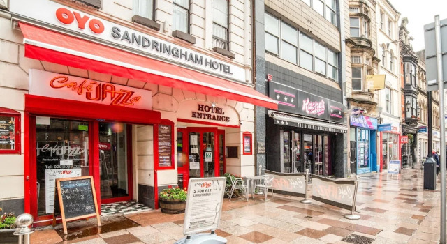 Sandringham Hotel