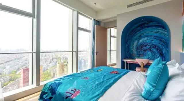 Семейный люкс Luxury c 1 комнатой с видом на город CM+ Serviced Apartment International Cruise  Terminal Shanghai