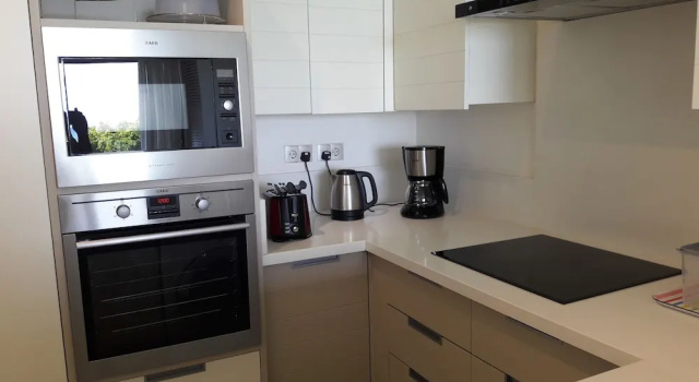 Апартаменты Comfort Villasun Seafront Apart at CapOuest