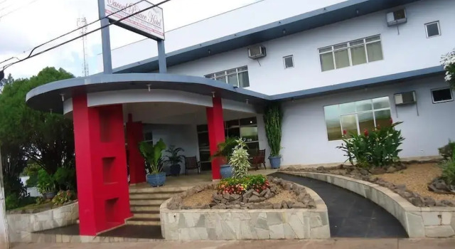 Cacoal Palace Hotel, Prenota Hotel Hotel a Northern Brazil con parcheggio, Parcheggio