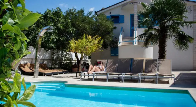 Студия Comfort Apartments Villa Pina
