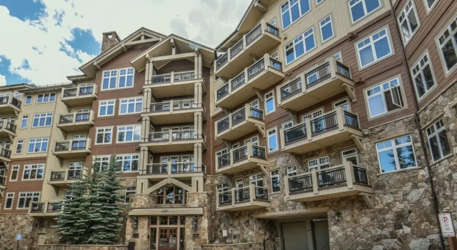 Lone Eagle 3034 by SummitCove Vacation Lodging, Забронировать Апартаменты/квартира Отели Кистон с бассейном, Бассейн