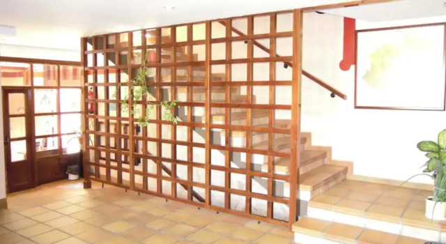 Albergue Albarracín, Book Hotel Hotels in Aragon with Parking, Parking