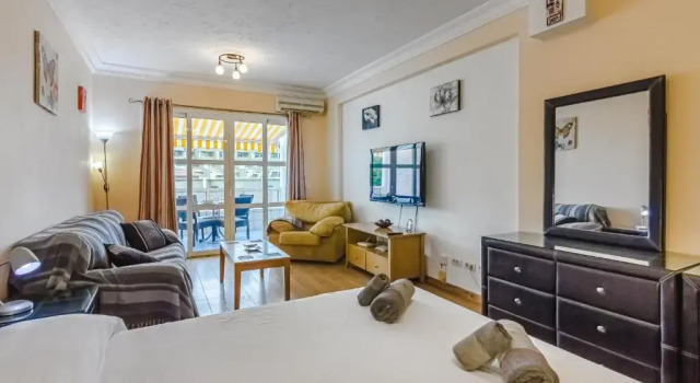 Orlando very nice apartment, Book Apartment Hotels in Tenerife with Parking, Parking