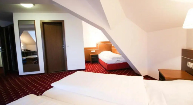 Hotel-Gasthof Obermeier, Prenota Hotel Allershausen Alta Baviera